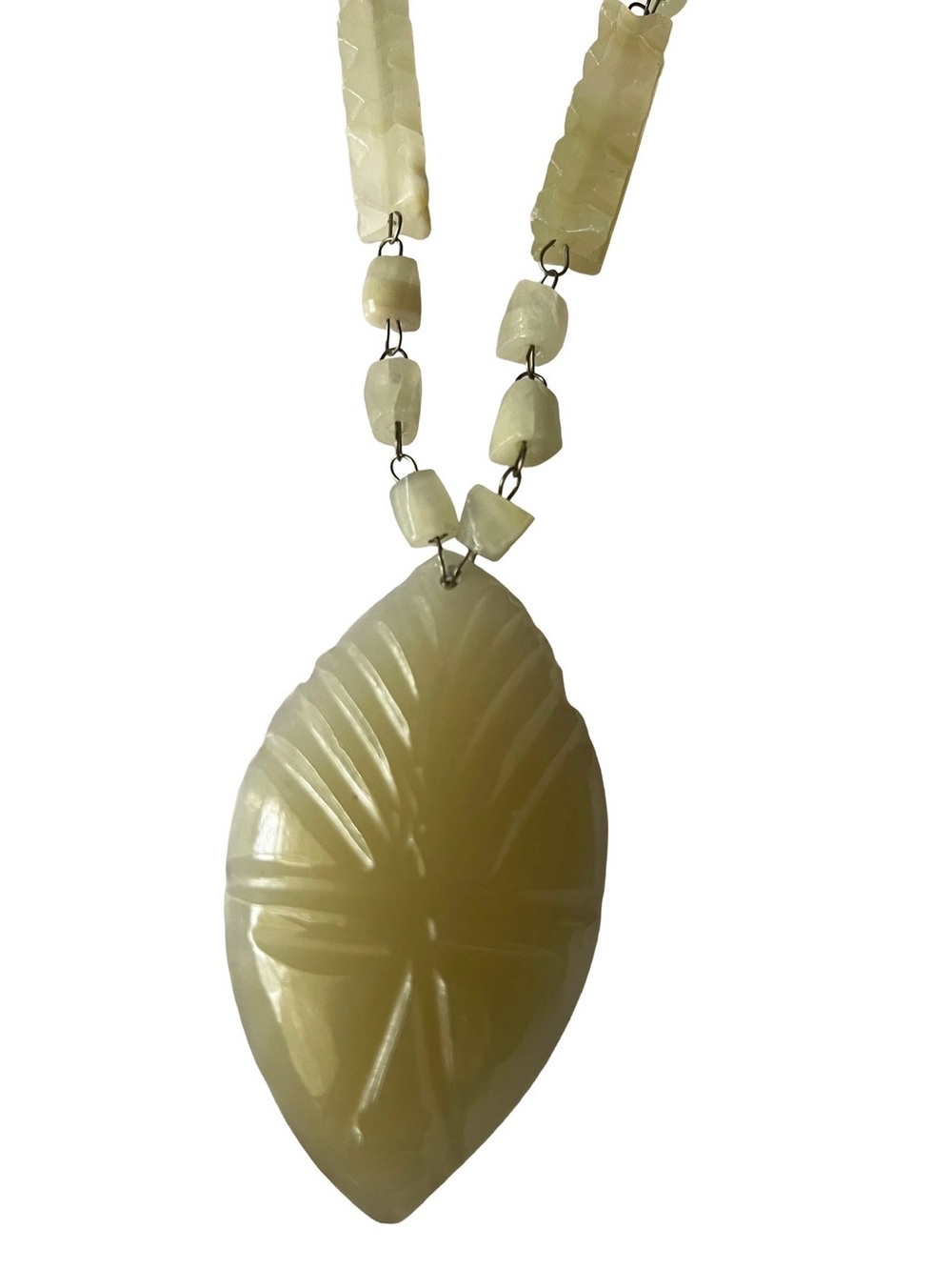 Vintage Hand-Carved onyx Pendant Necklace - Women's Jewelry